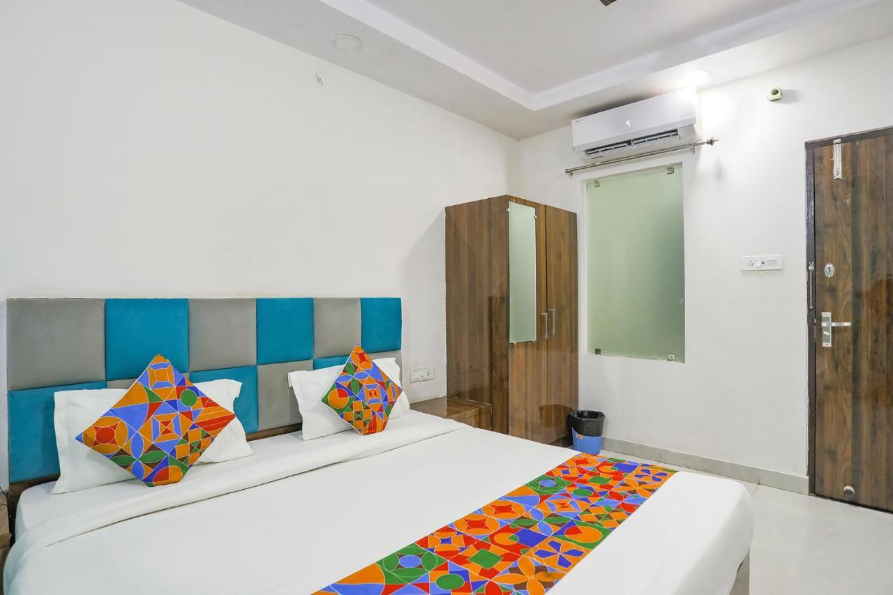 Fabhotel Sm Palace Chinhat Εξωτερικό φωτογραφία