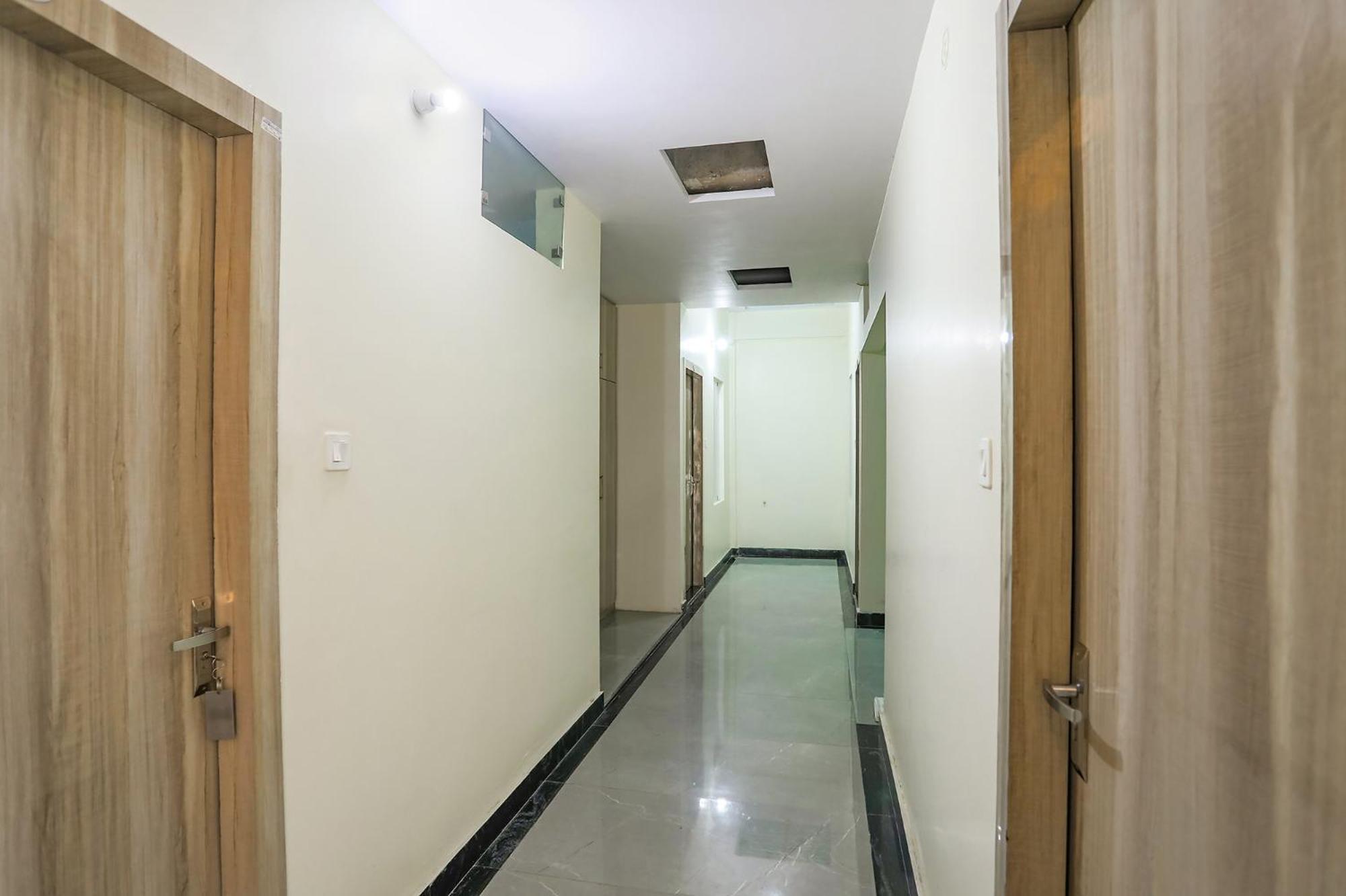 Fabhotel Sm Palace Chinhat Εξωτερικό φωτογραφία
